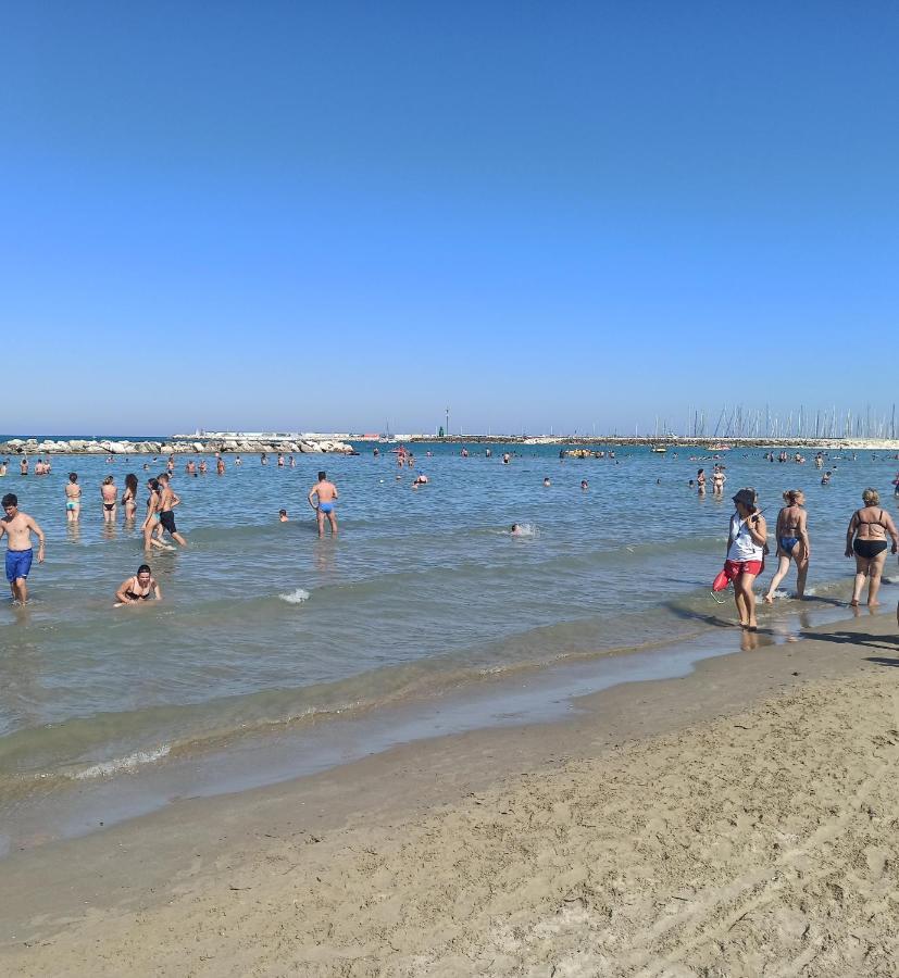 Colleoni 19 Bangkok, Appartamento Superior Civitanova Marche Εξωτερικό φωτογραφία
